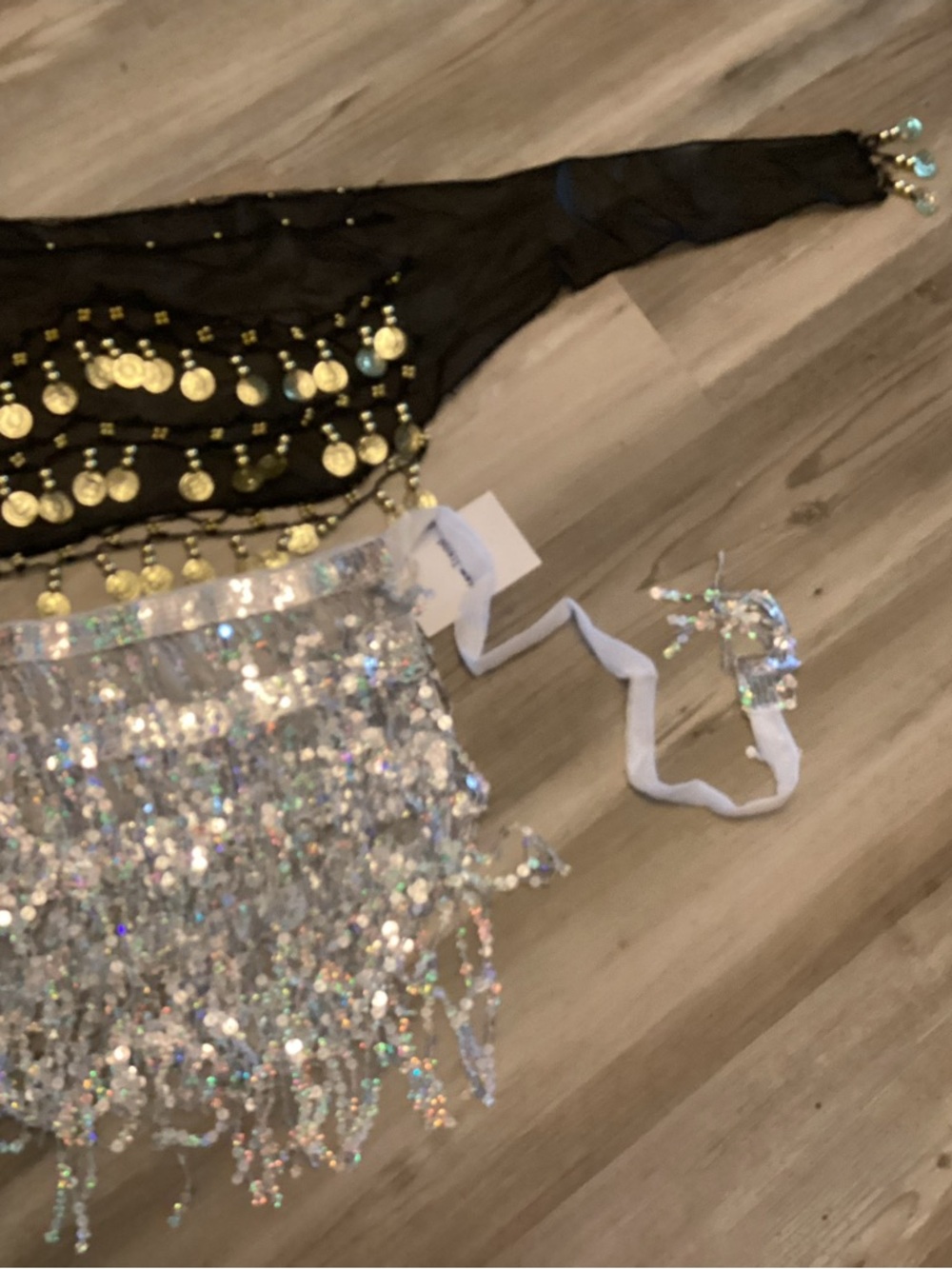 Two women’s waist wraps - Picture 3 of 7